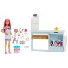 Κούκλα Mattel Barbie με αρτοποιείο και αξεσουάρ.
