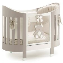 Βρεφικό κρεβάτι Italbaby PELUCHE Lunetta Main. Χρώμα Dove Grey + Διακόσμηση Dove Grey, με στρώμα και σετ ύπνου