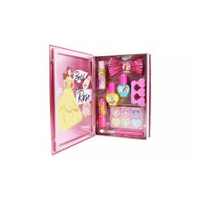 Σετ παιδικού μακιγιάζ Markwins Enchanting Destinations Book.