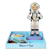 Τζούλια με μαγνητικά ρούχα Melissa and Doug 15164