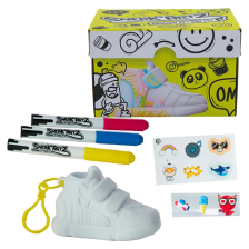 Δημιουργικό σετ έκπληξη Splash Toys Sneak Artz, Χρωματίστε και προσαρμόστε ένα μπρελόκ για το αθλητικό παπούτσι.