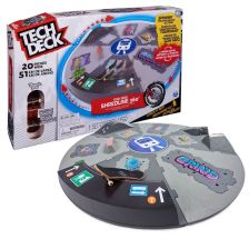 Σετ παιχνιδιού Spin Master Tech Deck X-Connect Shredline 360 Περιστρεφόμενο skate park και fingerboard