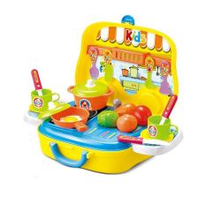 Κουζίνα σε βαλιτσάκι Raya Toys